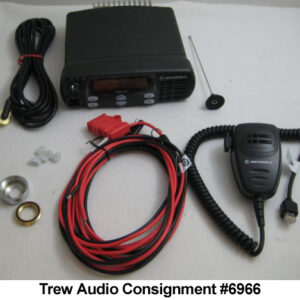 Motorola CDM1250 Mobile UHF Station