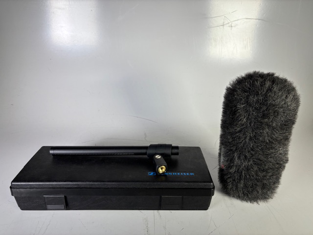 Sennheiser MKH416 p48