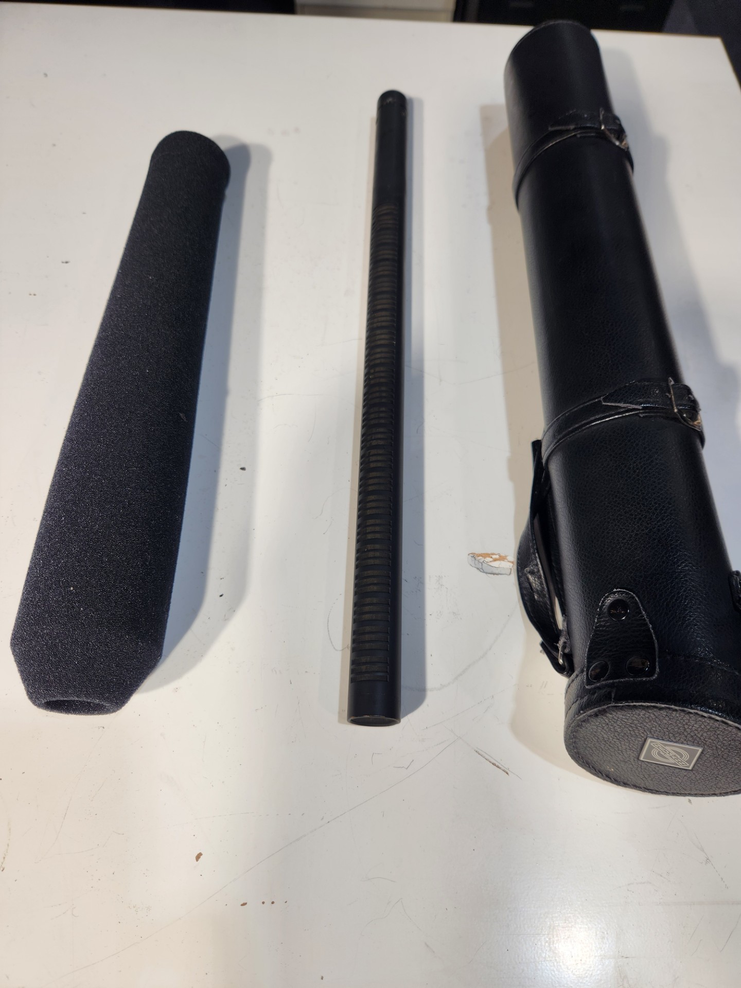 Neumann KMR 82i Shotgun Microphone w/ Foam Windscreen