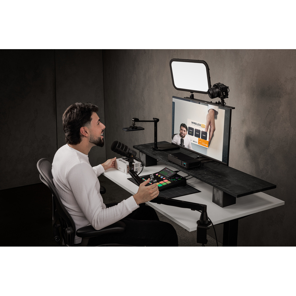 RODE Studio Mount VESA Monitor Accessory Rail - Image 10