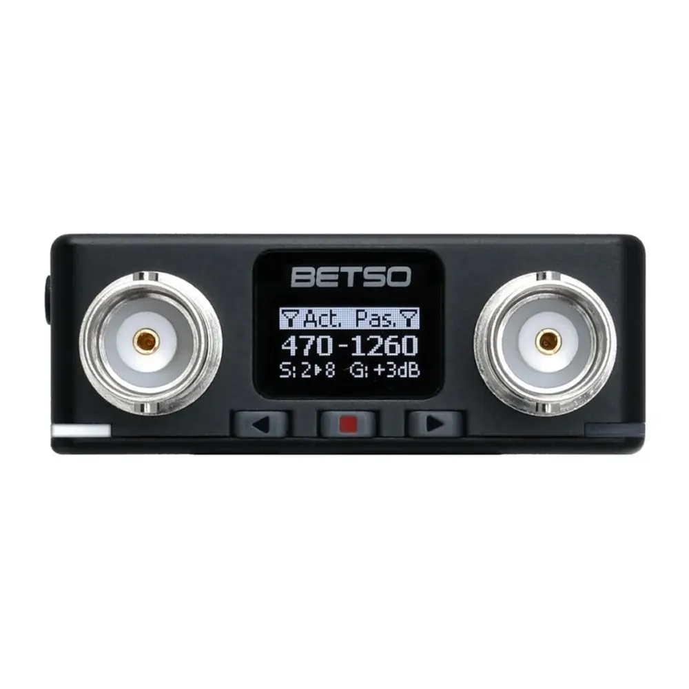 Betso RF Octopus RF Splitter and Diagnostic Tool: The front panel with the OLED display between the two BNC inputs.