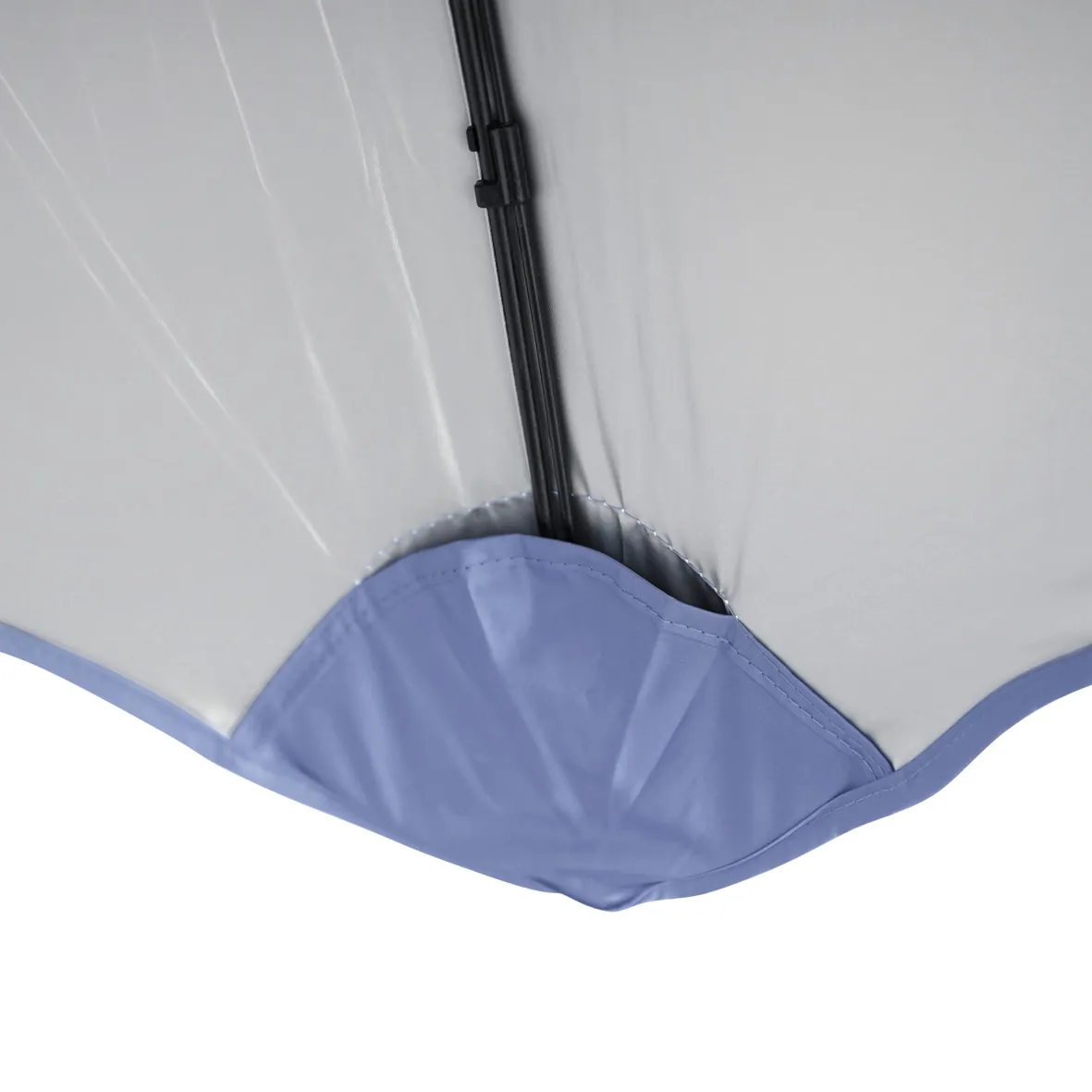 ORCA OR-112 Production Umbrella with 3/8-Inch Female Thread: the canopy center.