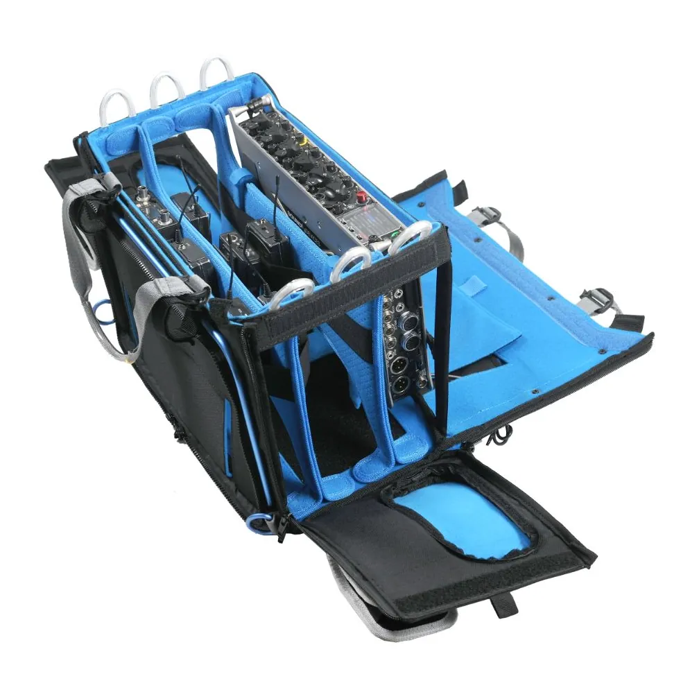 ORCA OR-334 Premium Audio Mixer Bag for Scorpio and Deva 24: the side opened.