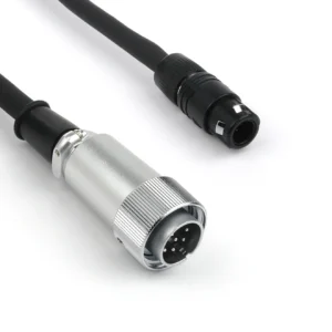 Remote Audio CABETAMIXS Breakaway 10-Pin Hirose M to Neutricon M: The 10-pin Hirose and Neutricon connectors up close.