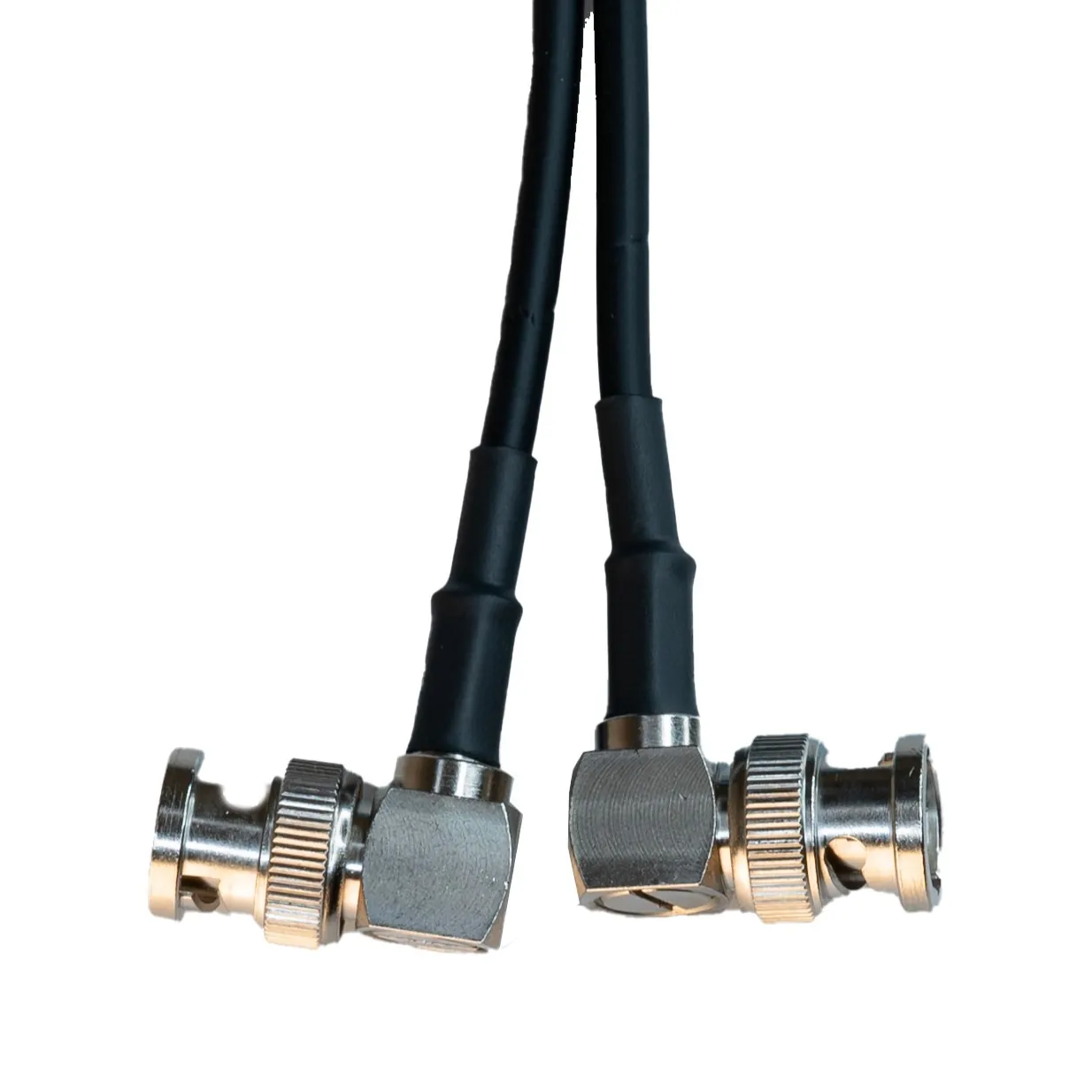 Remote Audio CABNCRA Timecode Jumper Cable: The two right-angle BNC plugs up close.