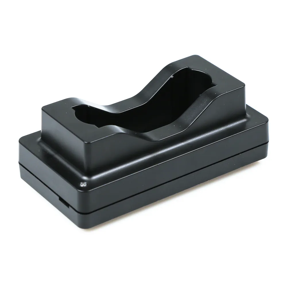 Remote Audio HIQCH1 Hi-Q Single-Bay Battery Charger: The single-bay charger on its own.