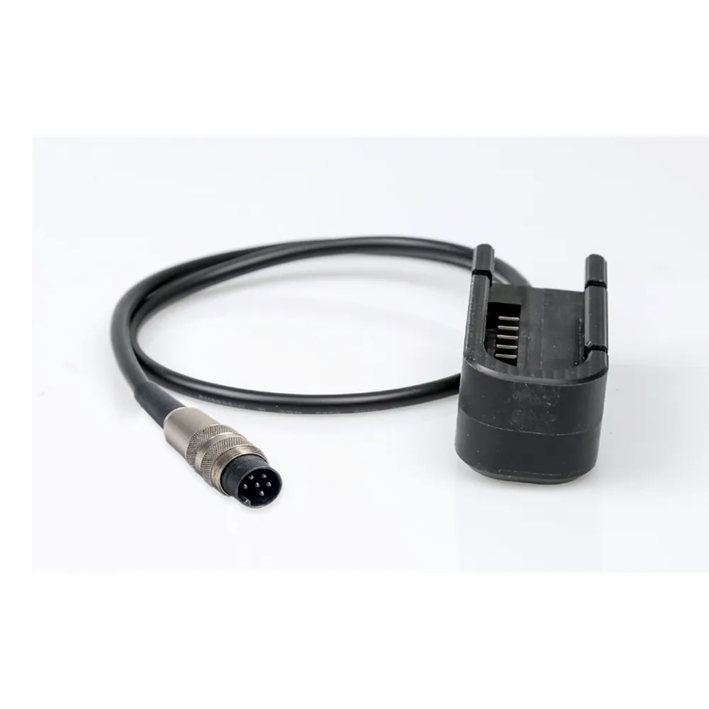 Remote Audio HIQNAG Hi-Q Battery Adapter for Nagra Recorders: The adapter's battery contacts and Tuchel connector.