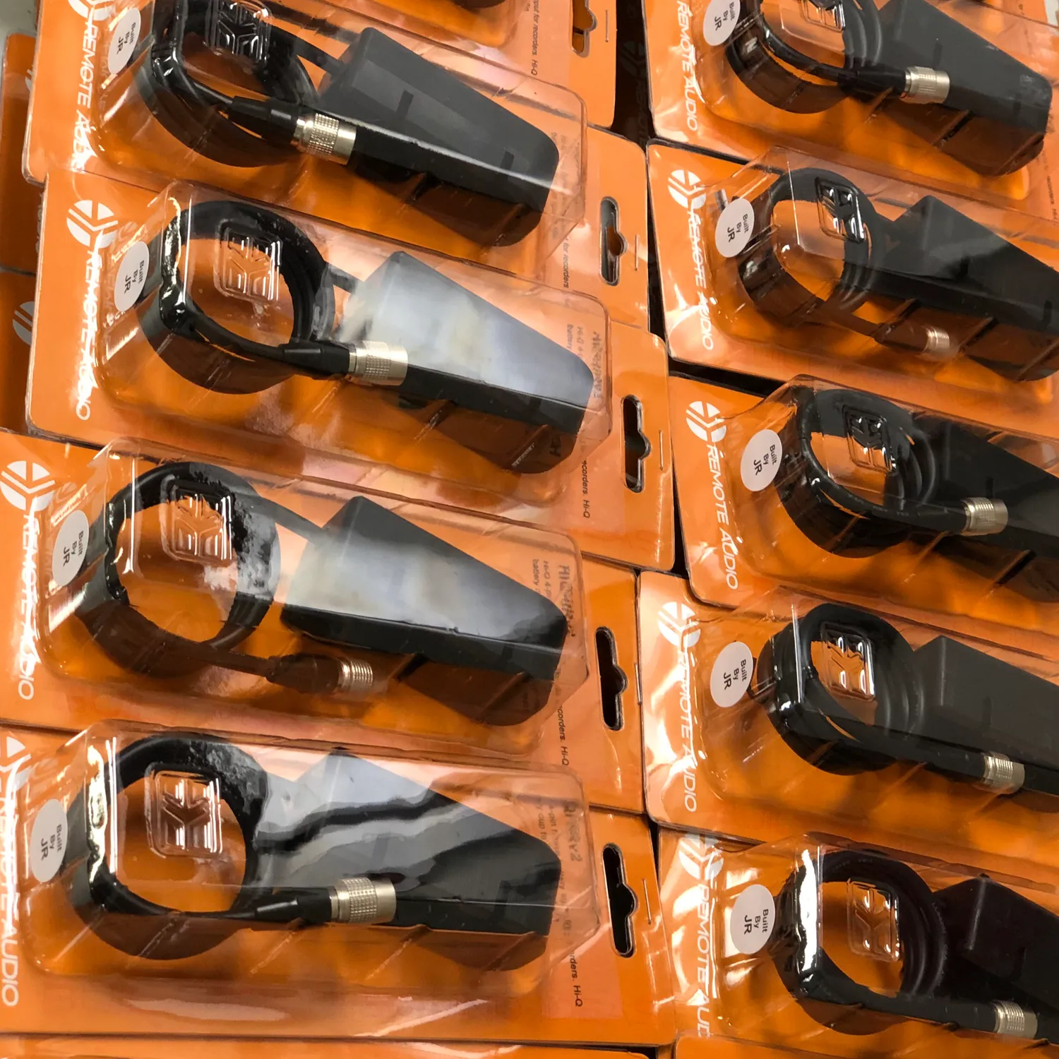 Remote Audio Hi-Q Battery Cup: Hi-Q battery cups in their retail packages.