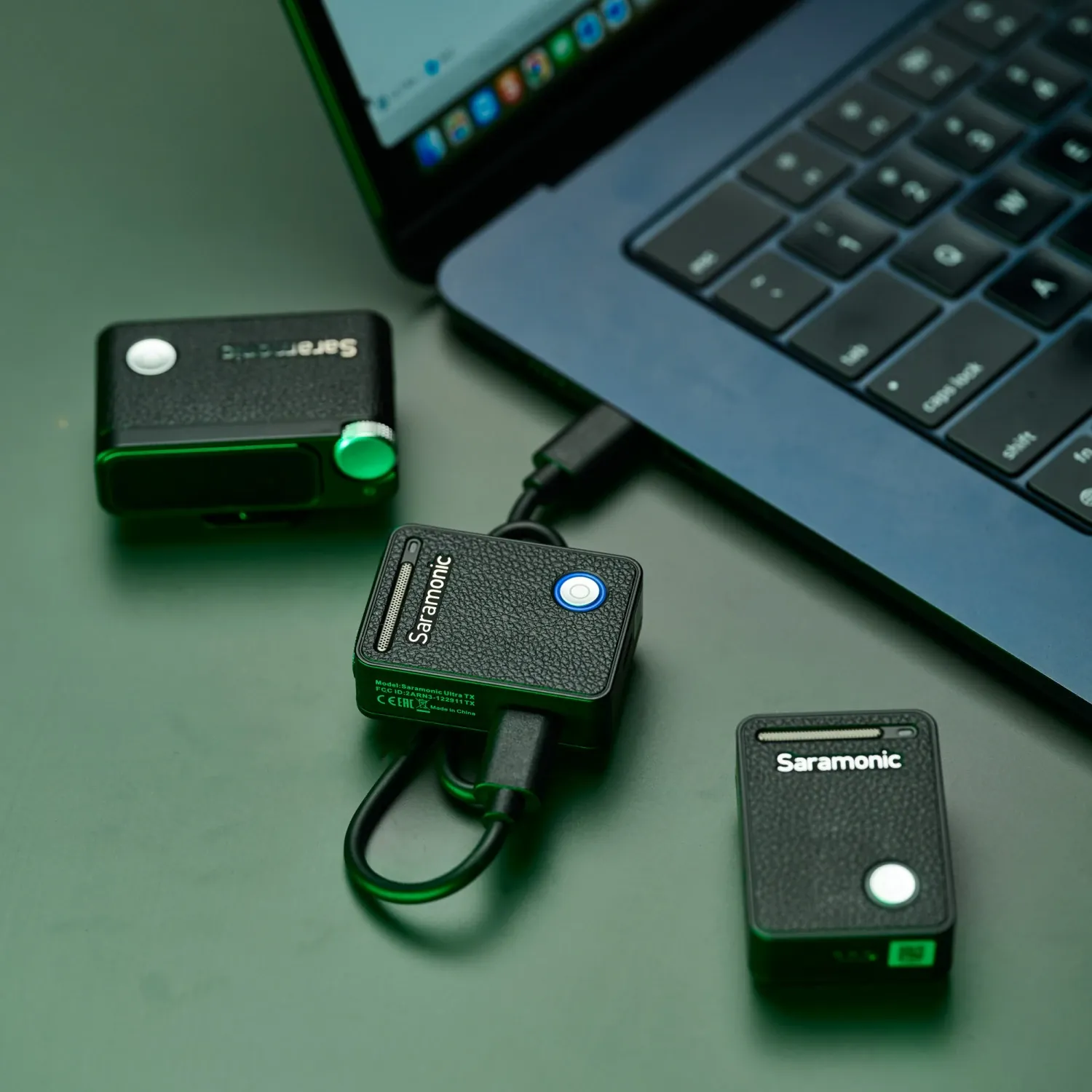 Saramonic Ultra 2-Channel Wireless Microphone System - Image 10