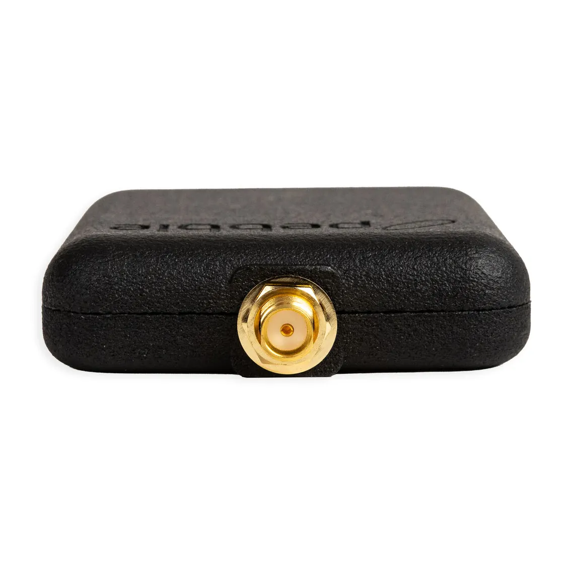 Viviana Pebble Body Wave Antenna: the SMA connector up close.
