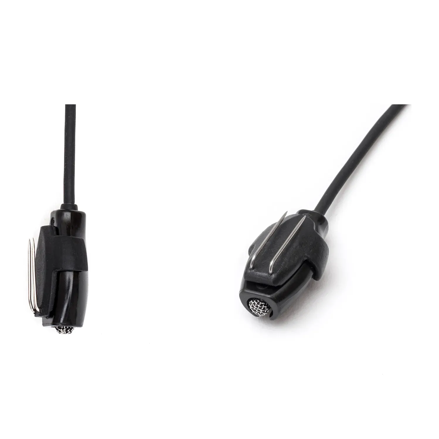 Viviana Beetle Vampire: the black clip on a Beetle with a lav mic, from the side and from the front.